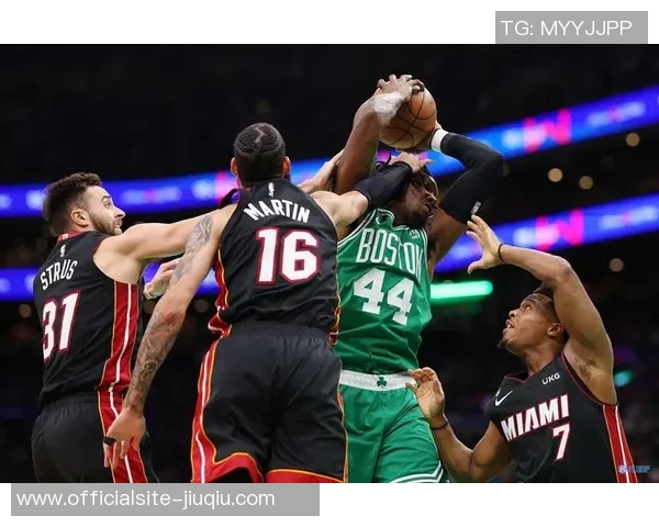 2020年9月28日热火与凯尔特人激战正酣精彩瞬间回顾与分析